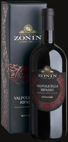 Photo of Zonin Valpolicella Ripasso Cadeauverpakking